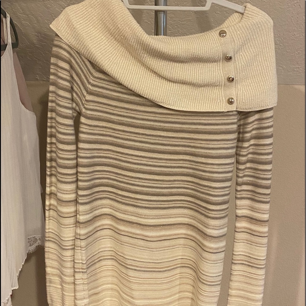 NWT White House Black Market Sweater
